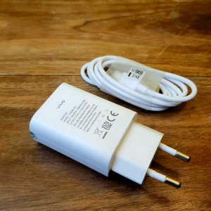Charger Vivo 2Amper 10Watt: Aksesoris Smartphone Vivo