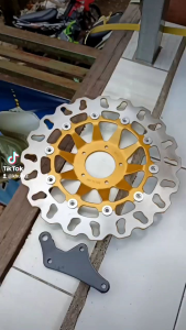 DISC BRAKE PIRINGAN CAKRAM 300MM LUBANG 5 HONDA SUPRA X LAMA 2005 MEGAPRO LAMA GL PRO GL MAX SET BRACKET BRACKET DAN BAUT L STAINLESS STENLIS