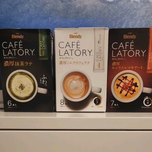 AGF CAFE LATORY Matcha / Coffee / Caramel Latte