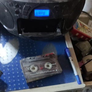 băng cassette nhạc liên khúc Quang Linh