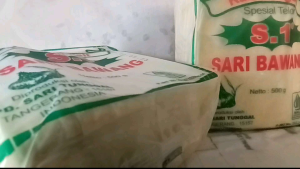 kulit pangsit berat 500gram isi 40-45lembar