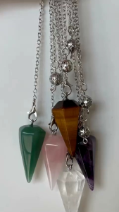 # อีกแพนดูลัม 5 ชนิด ควอตส์ใส โรสควอตส์ อเวนจูรีน ไทเกอร์อาย เเละ อเมทิส