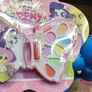 Butterfly shape Make up set Toys for kids Random Design