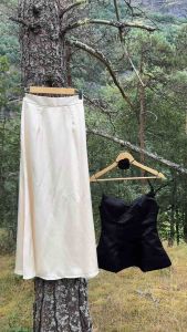 ชุดparty ชุดวันเกิด ชุดเที่ยวราคาถูก ตรงปก ผ้าดีไม่บางเซ็ท2ชิ้นมีวิดิโองานจริง พร้อมส่ง นำเข้าเอง ออกงาน หรูหรา ราคาถูก เช็คไชร์ก่อนสั่งซื้อ ชุดเซ็ทสวย มีดอกไม้ที่คอนะคะ