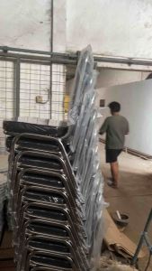 Kursi Susun Lucky BLACK: Desain Modern & Bahan Berkualitas