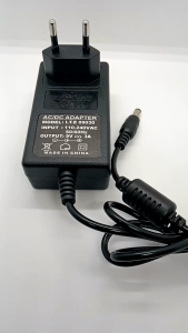 Adaptor Model : I. T. E 09030 Output : 9V - 3A