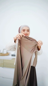 AILEEN PASHMINA KAOS INSTAN INNER BY DAFFI HIJAB