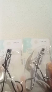 Lameila Eeylash Curler Silver & Black Color
