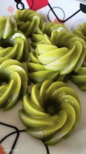 12 pcs ACUAN TWISTER Kaswi Jelly Moulds in Red and Blue for Baking Kitchenware Malaysia Ship From