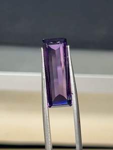 8250AM- ĐÁ AMETHYST THẠCH ANH TÍM ĐẬM THIÊN NHIÊN (GIÁC LẠ)( Không xử lý) ( thông số trong ảnh chụp) 8.25 Carat