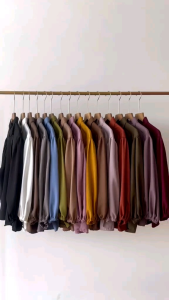 Zea Puffy Blouse Shakilla Polos: Pakaian Sehari-hari yang Nyaman