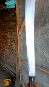 alat berkebun bahsn per fultang anti copot p tjm kurng lebih 42cm p total 57 terlbr 4 .5cm terltbl 4mm sepek berat tebang pohom.bambu dll