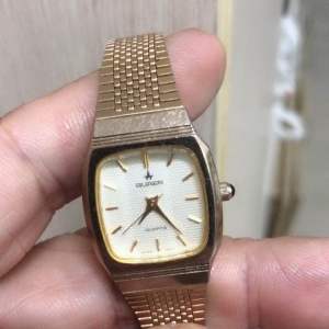 đồng hồ nữ nhỏ hiệu Buren máy thụy sĩ. Si Nhật tuyển