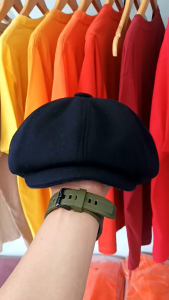 TOPI NEWSBOY WOOL CLASIK BLUE BLACK