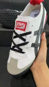 🔥🔥รองเท้า 🐯🐯หนัง(36-45) ใส่ได้ทั้งผู้ชายและผู้หญิง36_45สินค้าพร้อมส่ง สินค้าใช้เวลาเดินทาง2-3วัน มีหลายสีให้เลือก