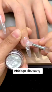 Gel nhũ nén khổng tước siêu sáng trang trí móng tay nail ( giao màu ngẫu nhiên trắng ánh xà cừ )