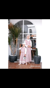 Satu Set Baju Keluarga Praktis Nagita Couple Mom & Kids