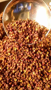 เม็ดฮวาเจียวแดง เผ็ดชาลิ้น 500 g.  เครื่องเทศจีน.(ส่งฟรีกดรับโค้ดด้านล่าง) ลูกค้าสามารถเก็บคูปองส่งฟรี คูปองส่วนลดสินค้า ตรงใต้ภาพสิน