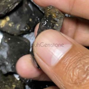 Batu akik bulu macan sera / bongkahan batu bulu macan sera jember/ lempengan bahan batu akik