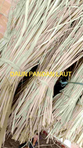 daun pandan laut daun pandan kering bahan baku kerajinan anyaman 500.gram