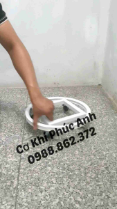 đường kính 30cm. Đế lót chậu cây có bánh xe giá kệ sắt giá kê chậu cây