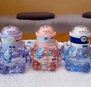 Bình nước gấu vũ trụ