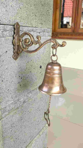 Bel Lonceng Pintu Rumah Kuningan Antik Motif Siku Ukir 1 Pcs