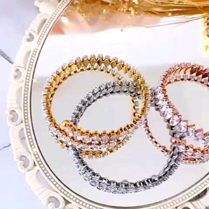 Gelang Xuping Lilit Fleksible Full Permata Zircon Perhiasan Fashion Wanita xpid121234