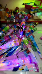 terompet LED tahun baru ada lampu led Harga 1 biji