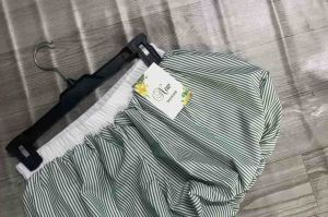 Quần Đùi bí sọc Hottrend freesize 40-56 kg