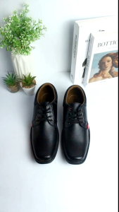 Sepatu Pantofel Pria Formal Tali: Panduan Lengkap