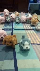 Thú nhồi bông có Nơ cute biết sủa biết đi quẫy đuôi sử dụng Pin