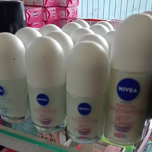 NIVEA DEODORANT EXTRA BRIGHTNING 25 ML