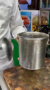 Bộ lọc gia vị inox 304 cao cấp bền tiện lợi dùng nấu Phở kích thước 9cmx10cm dùng cho gia đình nhỏ nấu ít.