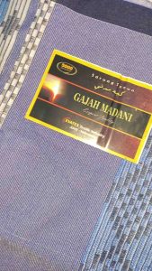 SARUNG TENUN GAJAH DUDUK MADANI