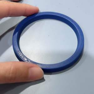 U-Cup 60x70x6 ยี่ห้อฮาไลท์ วงใน 60 วงนอก 70 หนา 6 มิล ซีลยูคัพ 60-70-6 H601 บรรทัดการลูกสูบ คูโบต้า ซีลที่ดี