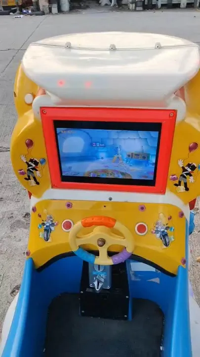 ของเล่นที่มีเสียงดนตรี จอเครื่องโยกหยอดเหรียญ 11นิ้ว screen swing kiddies ride