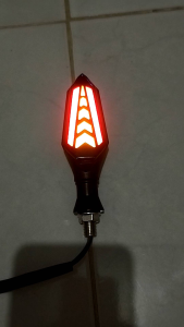variasi lampu sein sen LED model panah running sein motor universal bisa buat semua motor