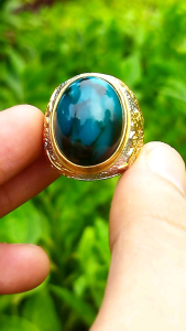 Cincin Batu Bacan Doko Natural Oval: Pilihan Tepat untuk Wanita