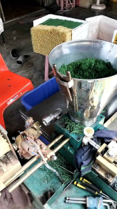 ธูปไล่ยุงแท้ ออแกนิค300ก้าน สีเขียว มัดละครึ่งกิโลกรัม