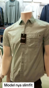 KEMEJA PRIA LENGAN PENDEK SLIMFIT LT.TURQUISE WATCHOUT JEANS 0R191NALS