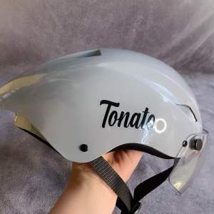 Nón bảo hiểm thể thao Nam /Nữ poc Tonato màu xám xi