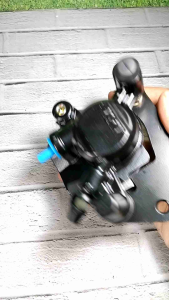 Caliper Cakram Pala Babi Assy Komplit & Kampas Rem untuk Honda Beat