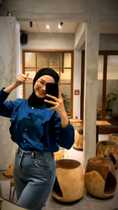 Zia Blouse: Atasan Wanita Nyaman & Desain Blouse Modern