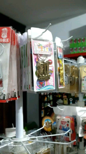 Gantungan Kunci Souvenir Singapura: Bahan Berkualitas & Desain Unik