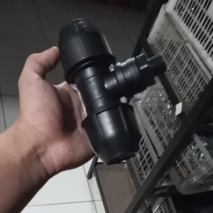 sambungan pipa hdpe male tee ukuran 32mm x 1/2inch custem berkualitas tinggi