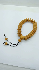 gelang kayu CENDANA WANGI MOTIF PIPIH BENANG TARIK A104