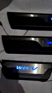 SILL PLATE/SILLPLATE SAMPING LAMPU/SIDE SCUFF PLATE LED HONDA WRV WR-V 2022 2023 2024 2025 LAMPU DAN TANPA LAMPU LED