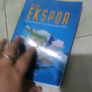 Buku Kitab Ekspor - Cara Menaklukan Dunia Dengan Bisnis Ekspor.