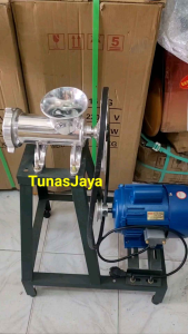 Mesin Giling Daging 22+Mesin Dinamo Listrik& Mesin Bensin